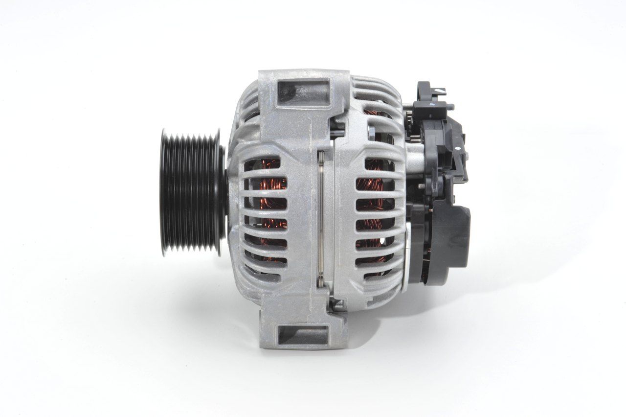 BOSCH 0 124 615 057 - Generator