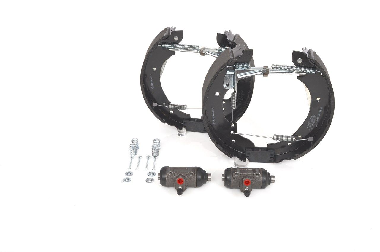 BOSCH 0 204 114 531 - Bremsbackensatz