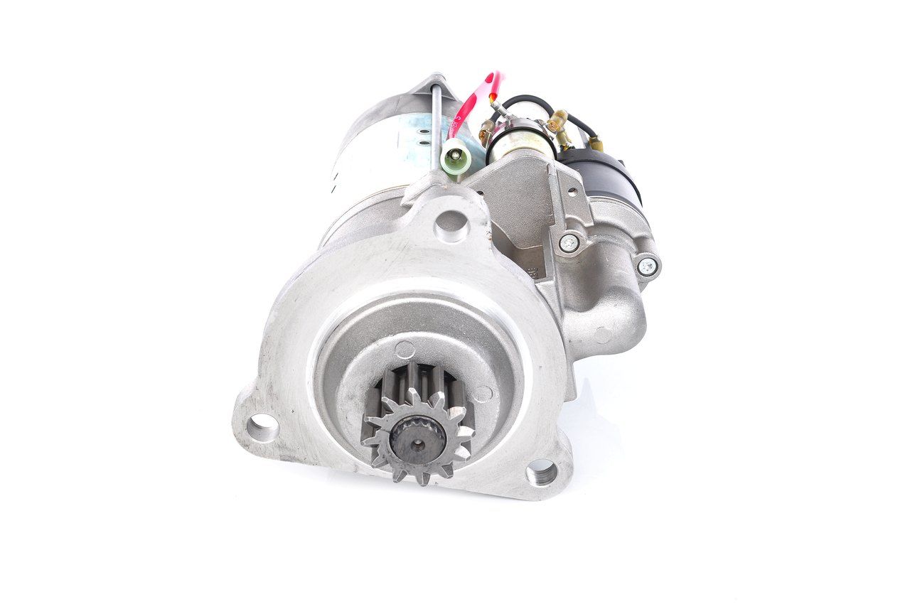 BOSCH 0 001 330 018 - Starter