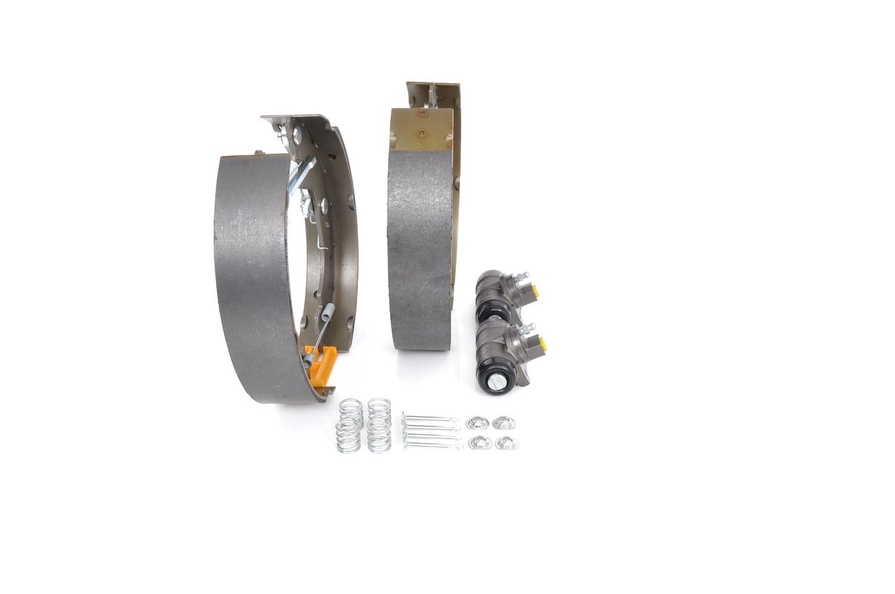 BOSCH 0 204 114 044 - Bremsbackensatz