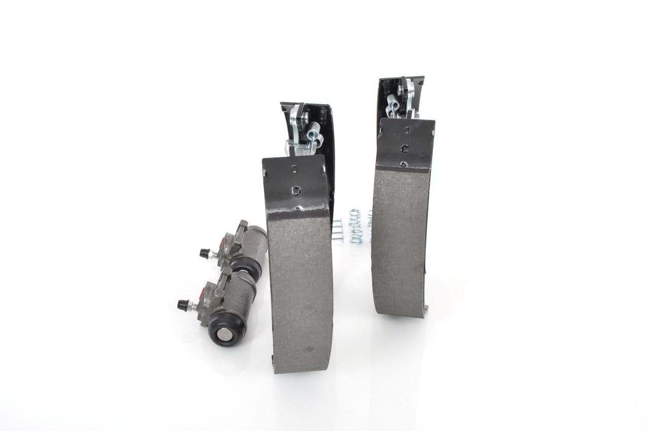 BOSCH 0 204 114 035 - Bremsbackensatz