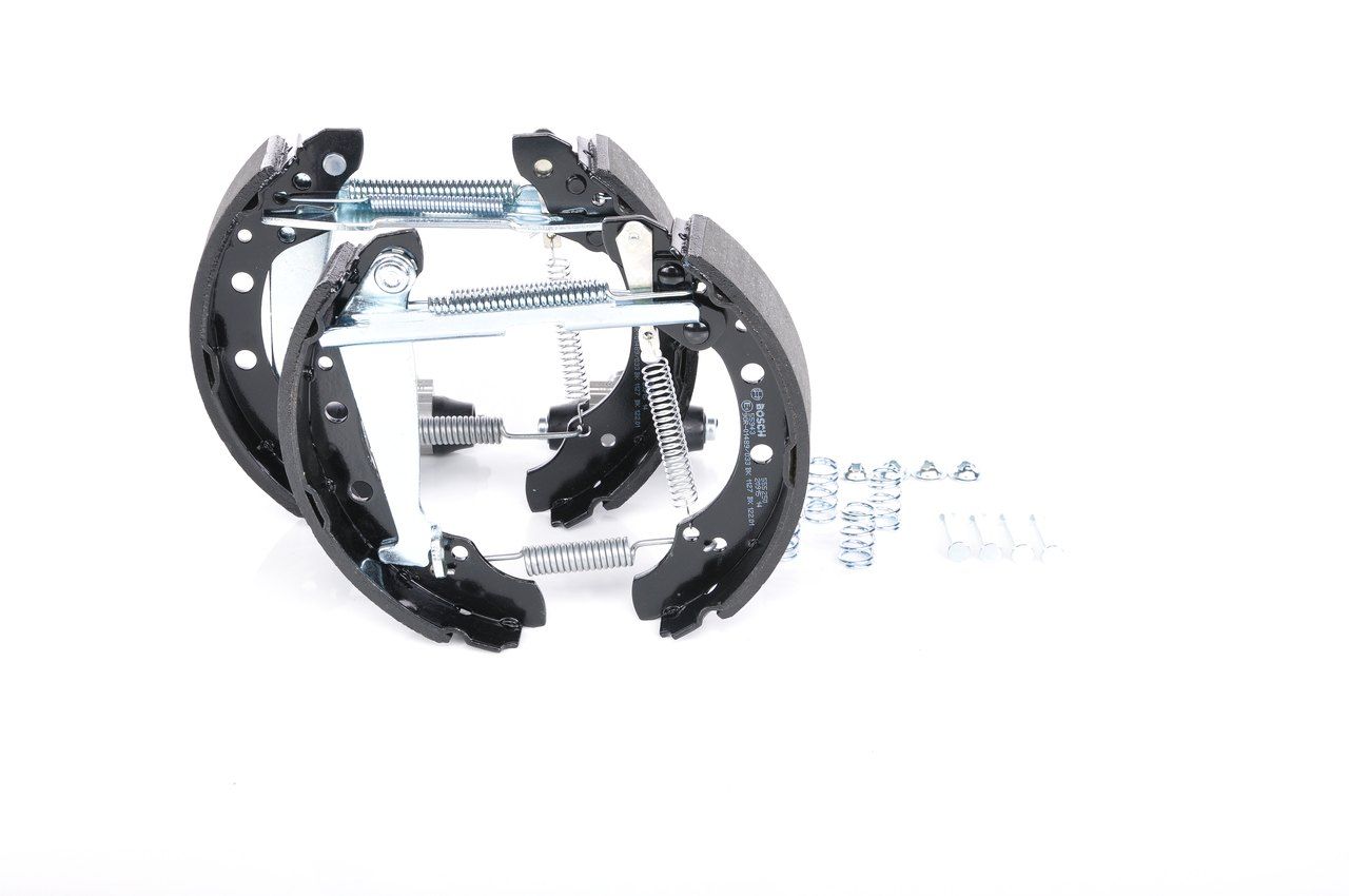 BOSCH 0 204 114 546 - Bremsbackensatz