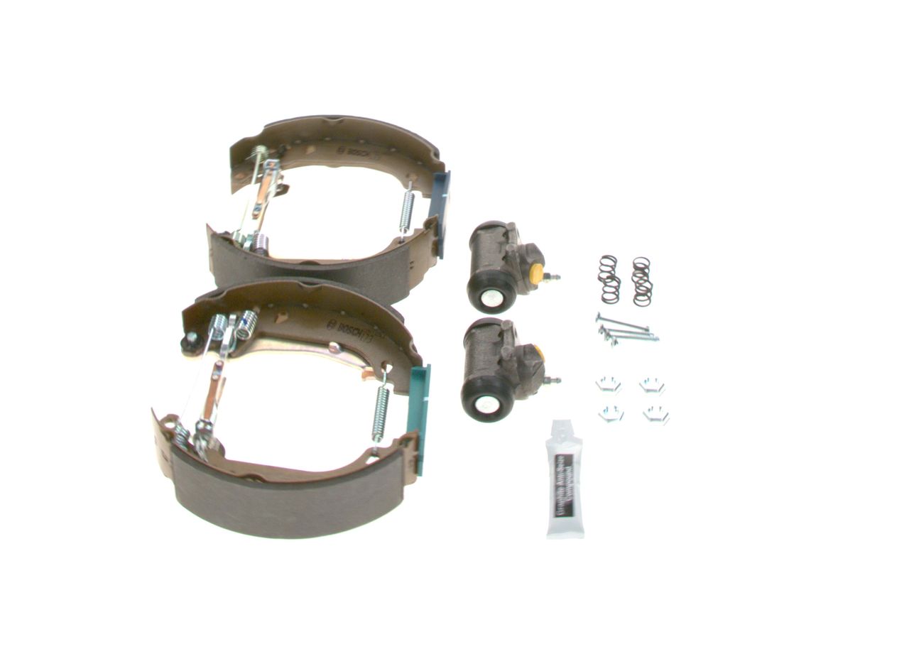 BOSCH 0 204 114 014 - Bremsbackensatz