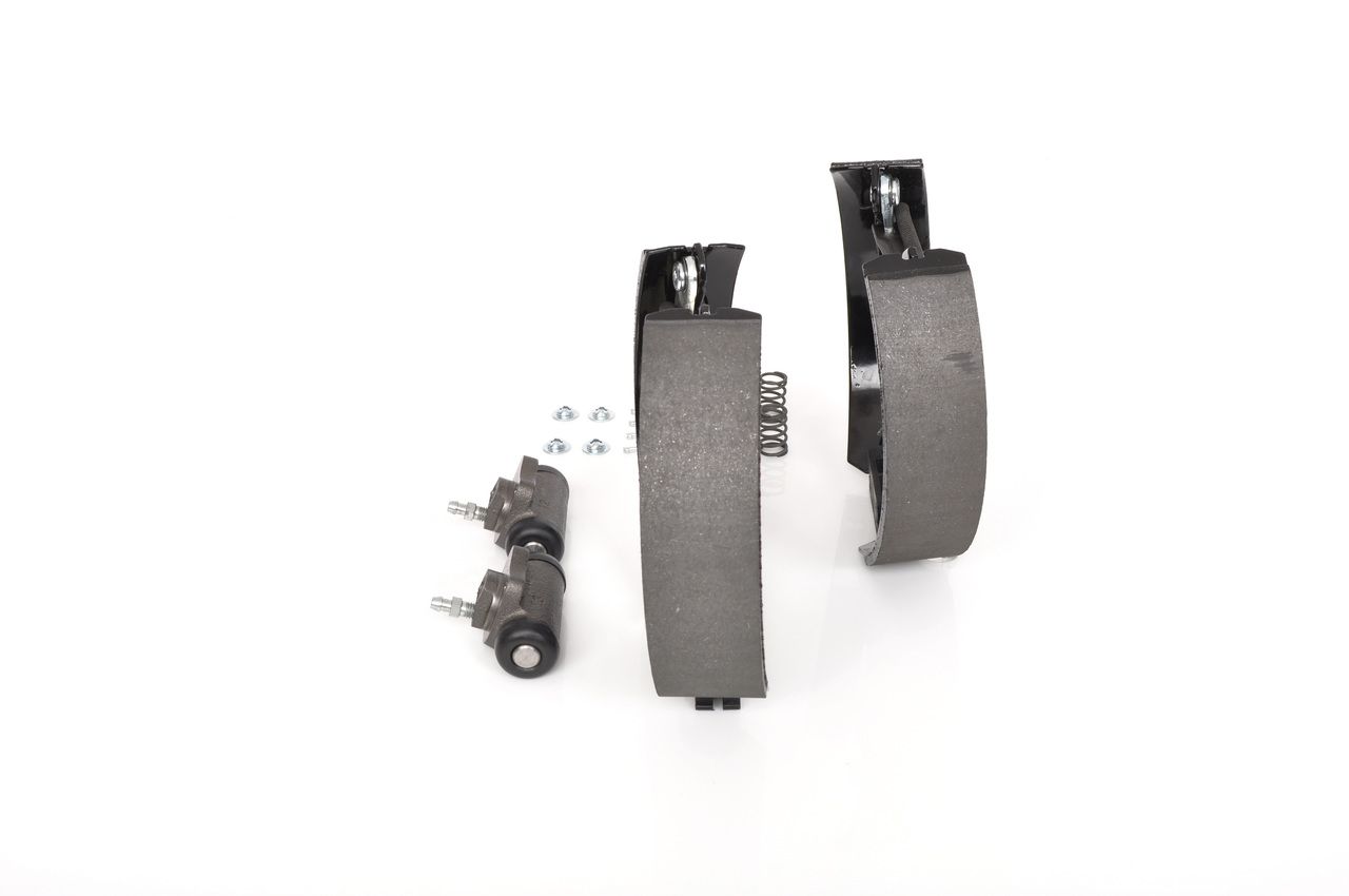 BOSCH 0 204 114 637 - Bremsbackensatz