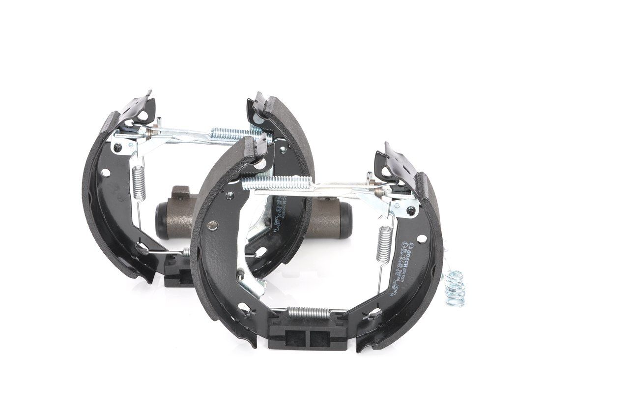 BOSCH 0 204 114 552 - Bremsbackensatz