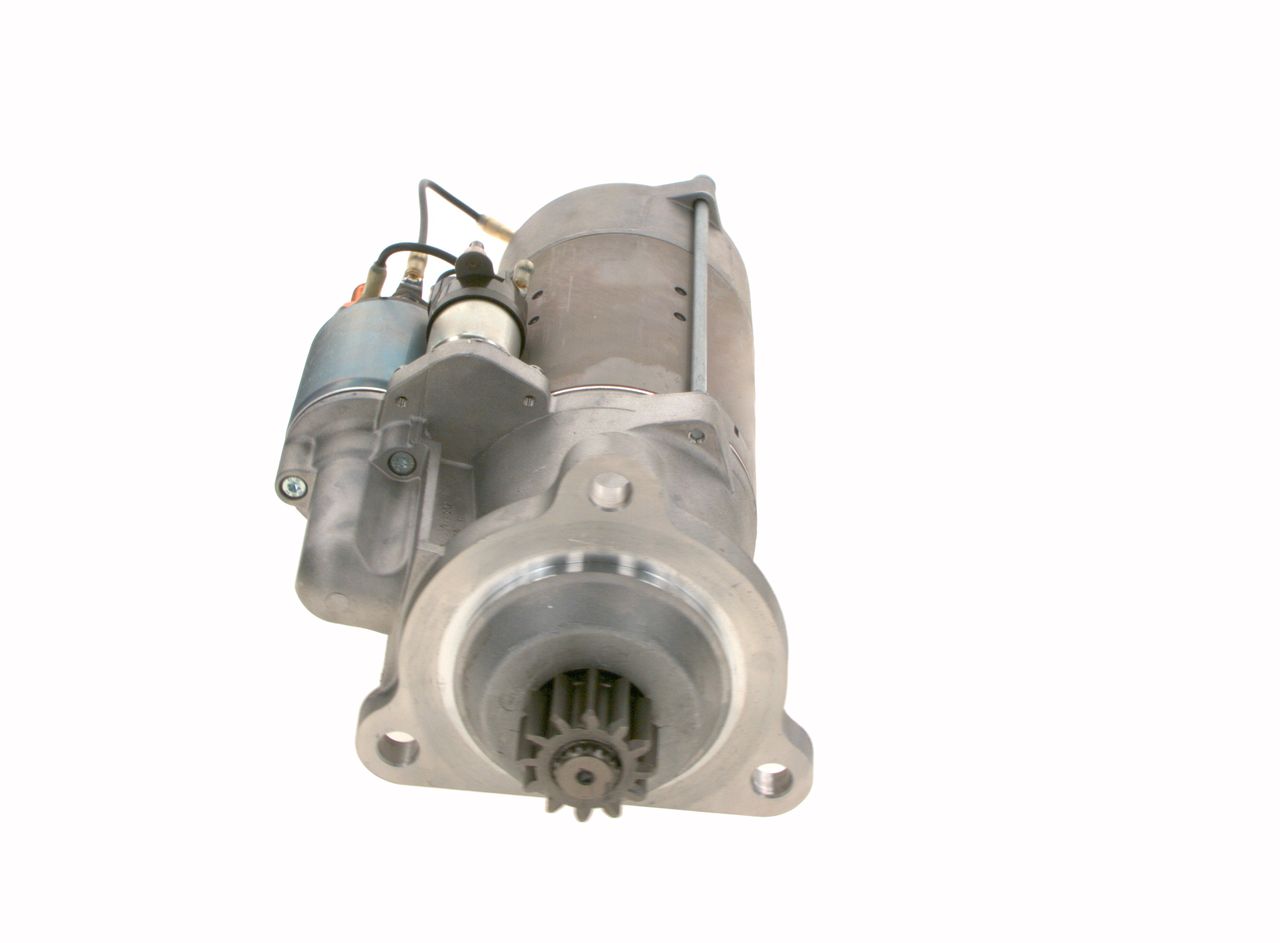 BOSCH 0 001 330 020 - Starter