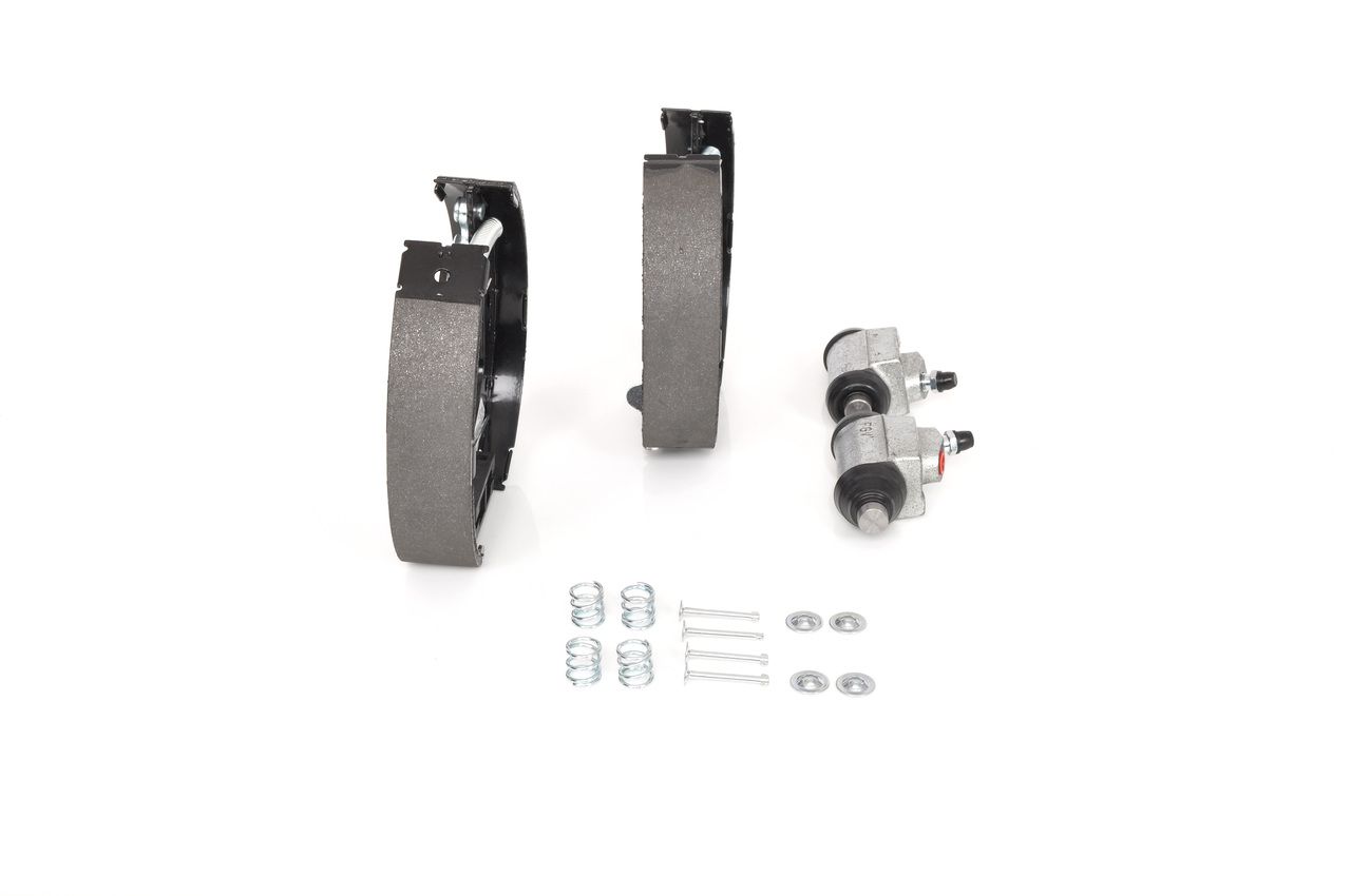 BOSCH 0 204 114 674 - Bremsbackensatz