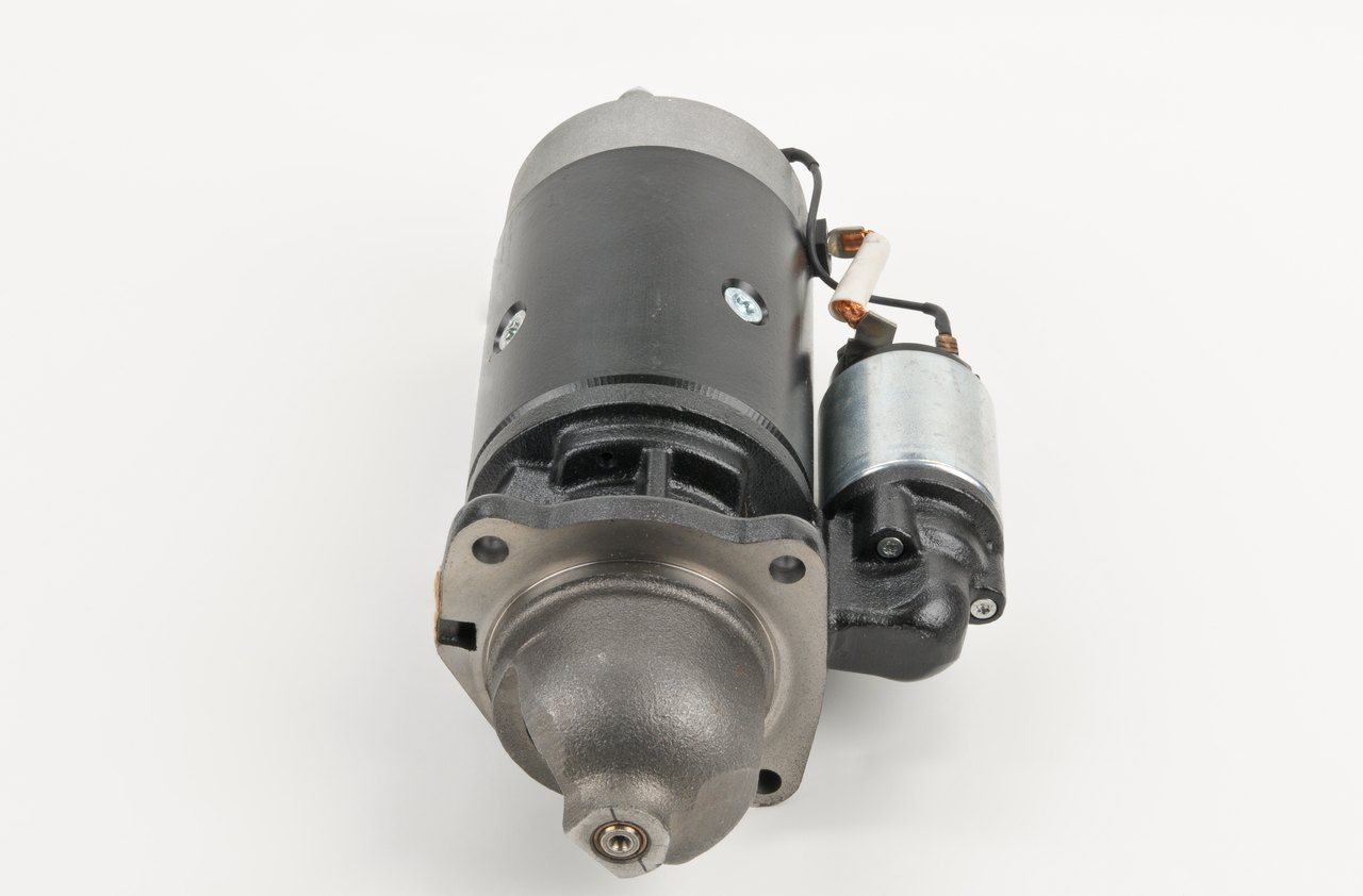 BOSCH 0 001 368 008 - Starter