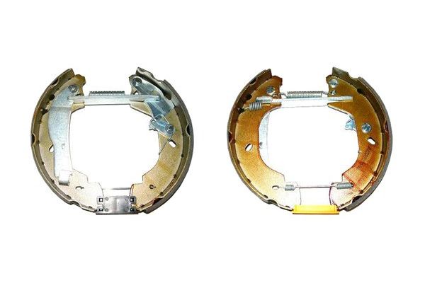 BOSCH 0 204 114 579 - Bremsbackensatz