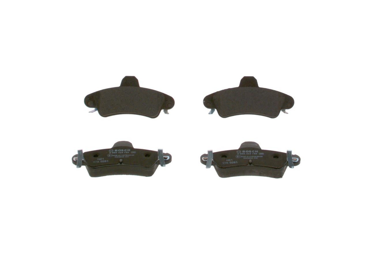 BOSCH 0 986 424 744 - Bremsbelagsatz, Scheibenbremse