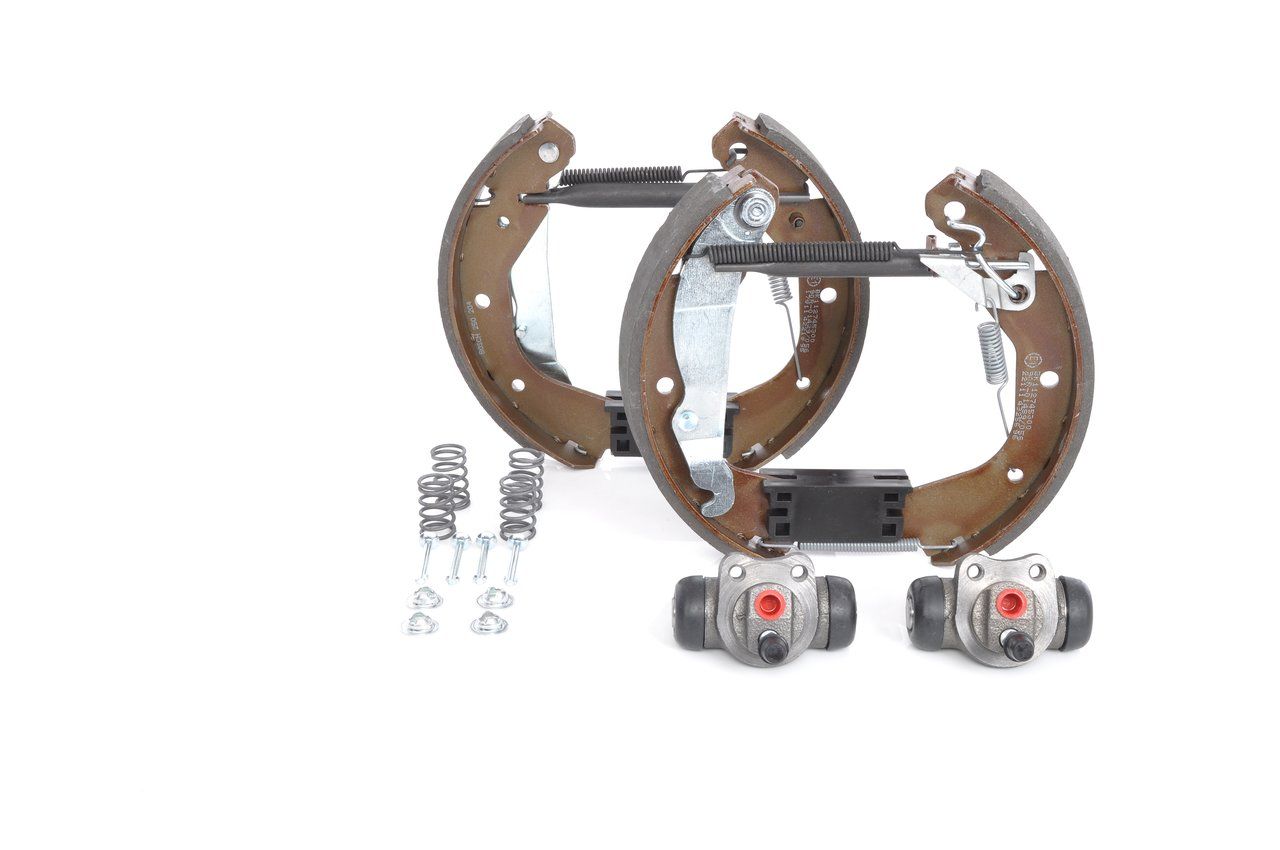 BOSCH 0 204 114 592 - Bremsbackensatz