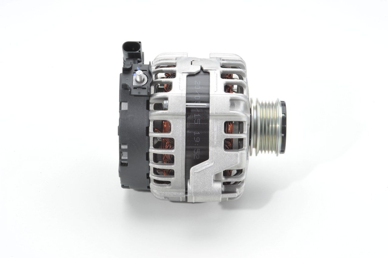 BOSCH 0 125 711 048 - Generator