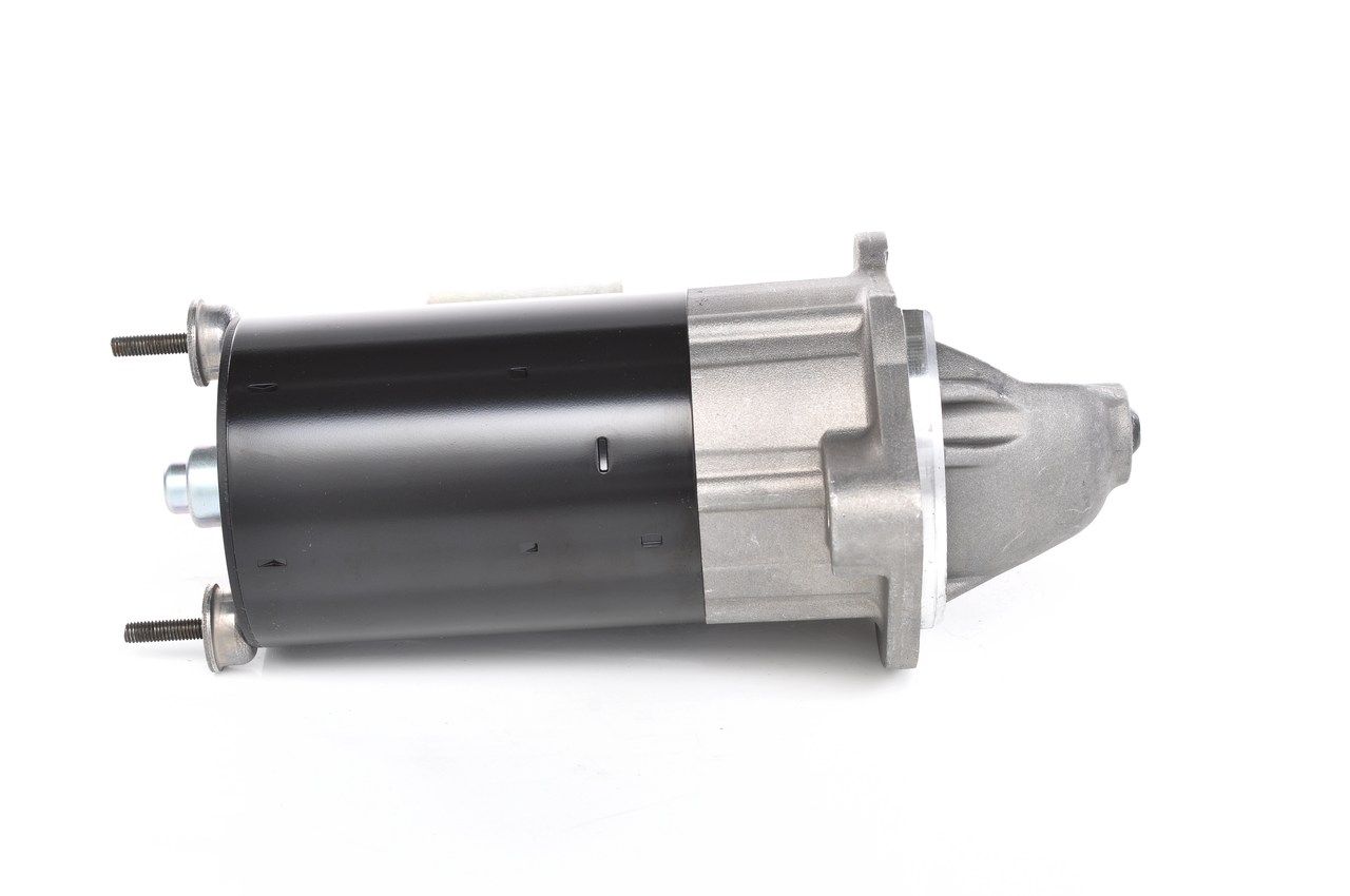 BOSCH 0 001 107 068 - Starter