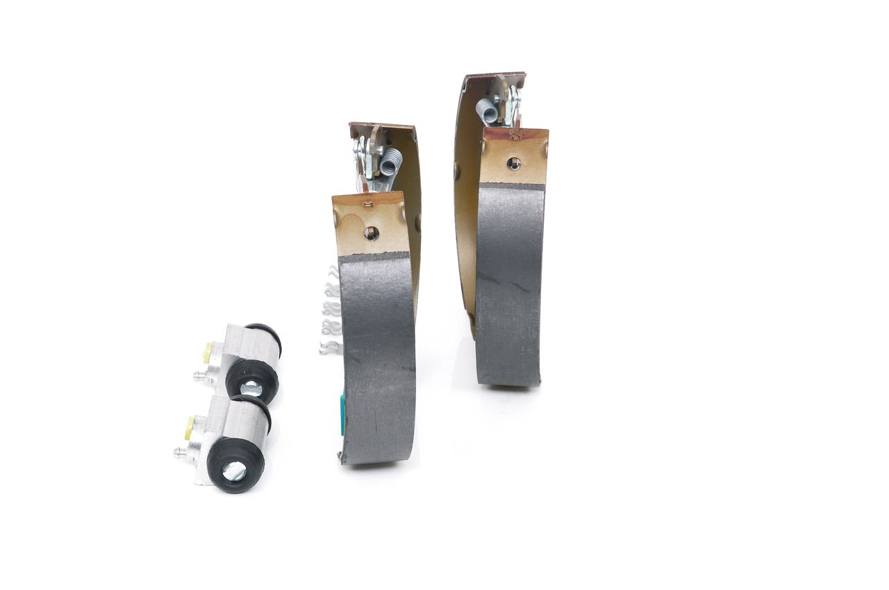 BOSCH 0 204 114 668 - Bremsbackensatz