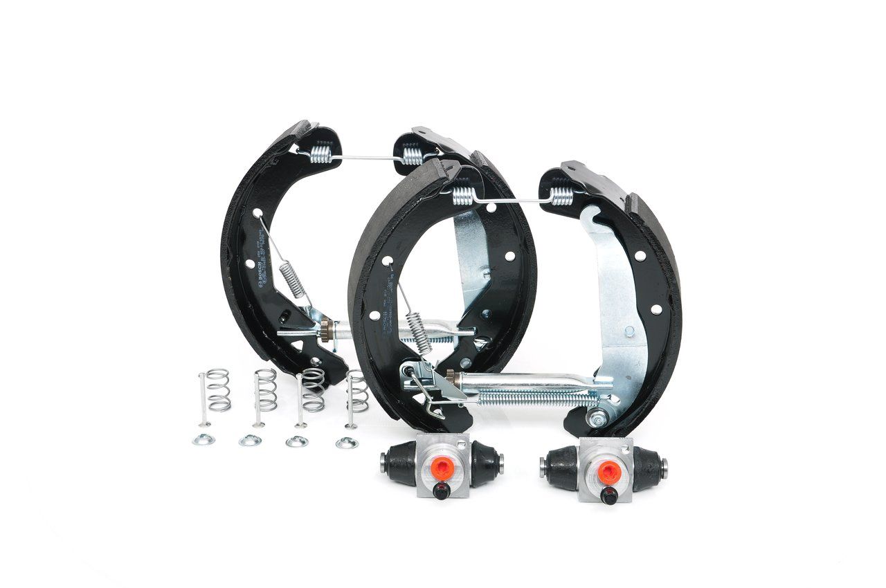BOSCH 0 204 114 633 - Bremsbackensatz