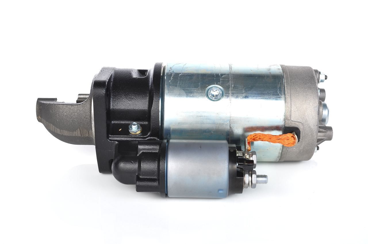 BOSCH 0 001 367 076 - Starter