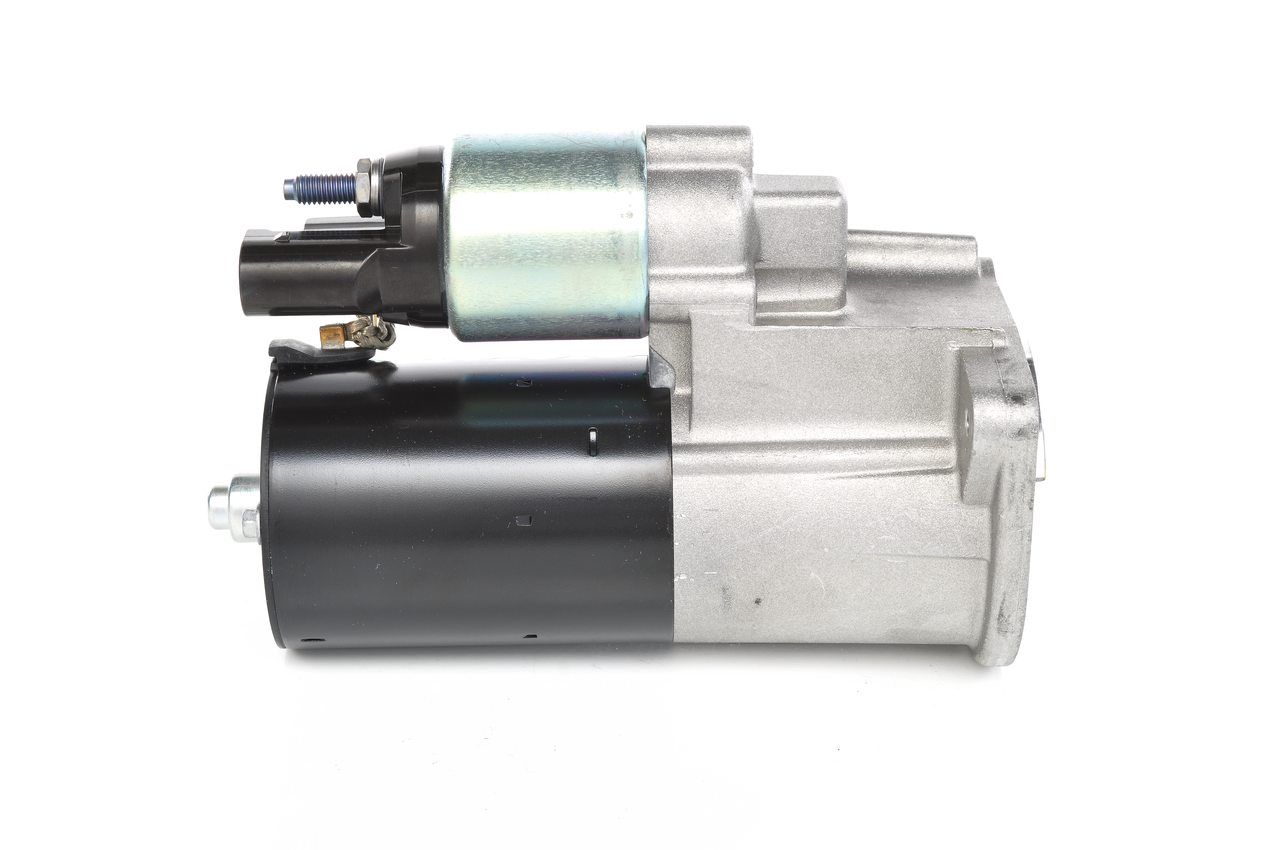 BOSCH 0 001 121 032 - Starter