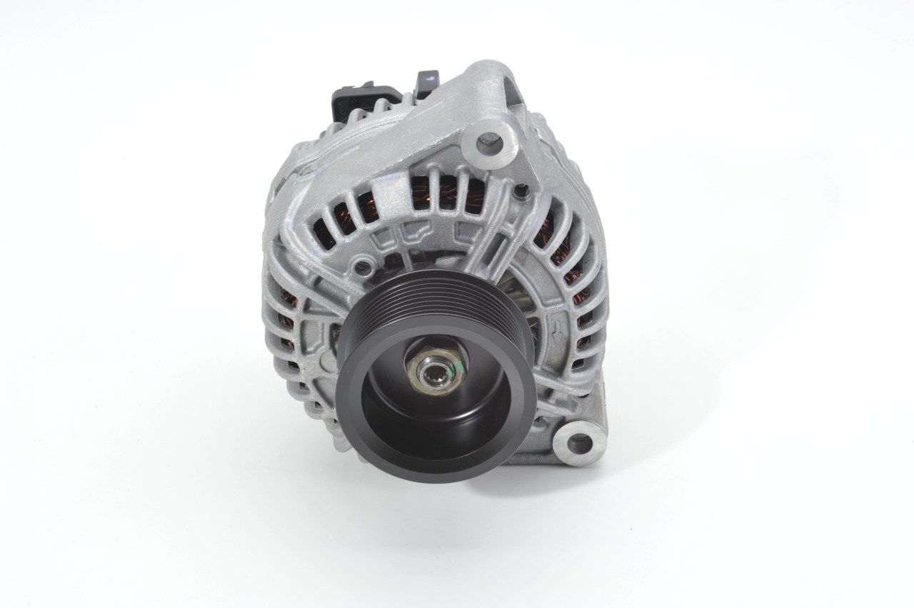 BOSCH 0 124 615 057 - Generator