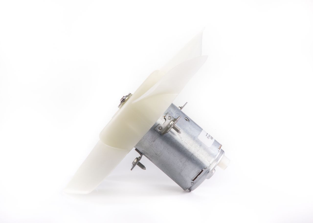 BOSCH 0 130 107 212 - Lüfter, Motorkühlung