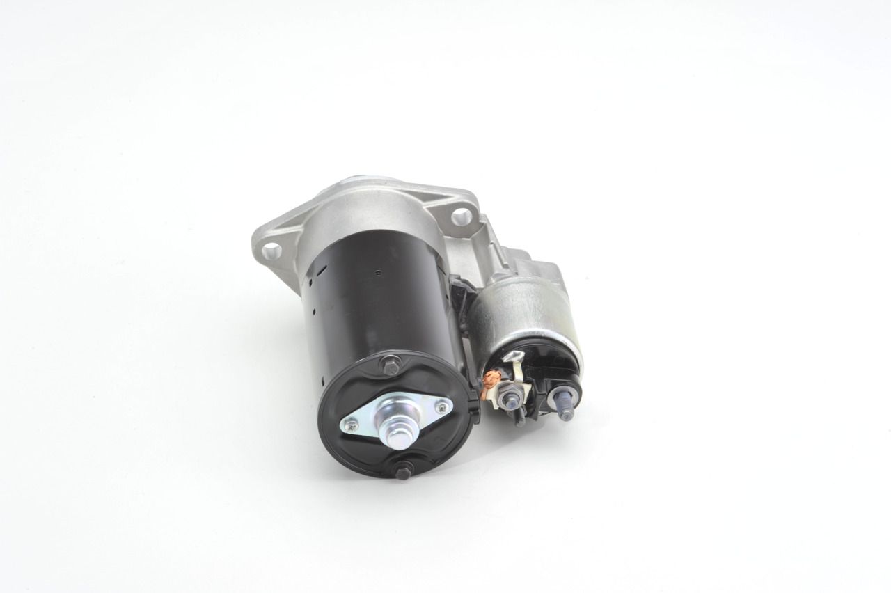 BOSCH 0 001 107 046 - Starter