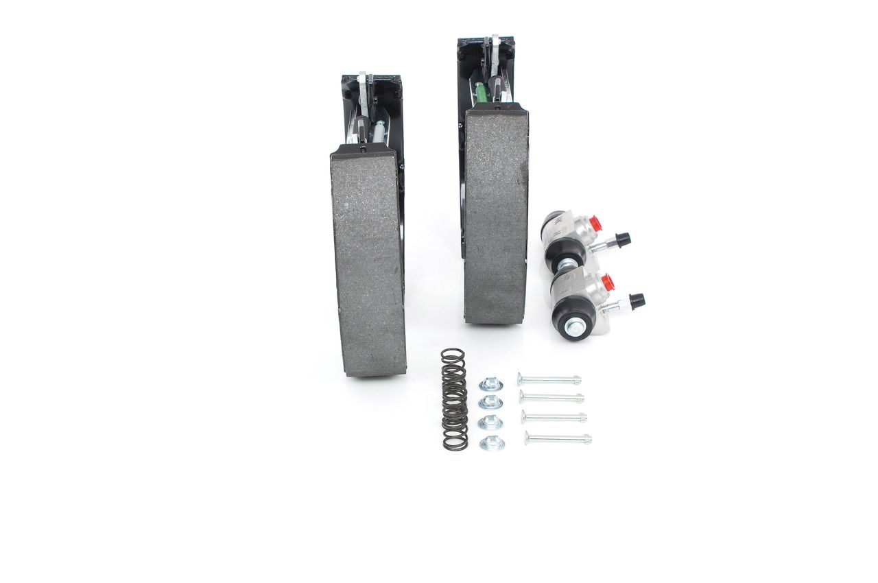BOSCH 0 204 114 690 - Bremsbackensatz