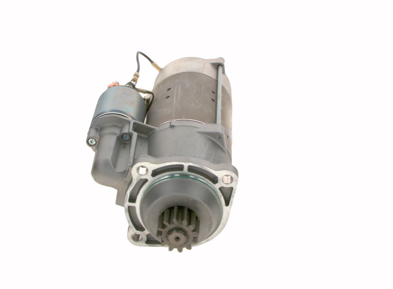 BOSCH 0 001 330 072 - Starter