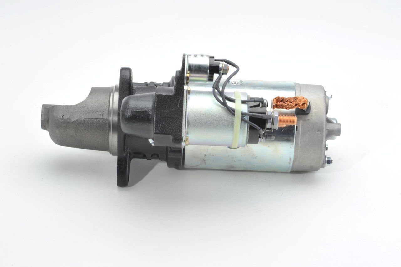 BOSCH 0 001 372 006 - Starter