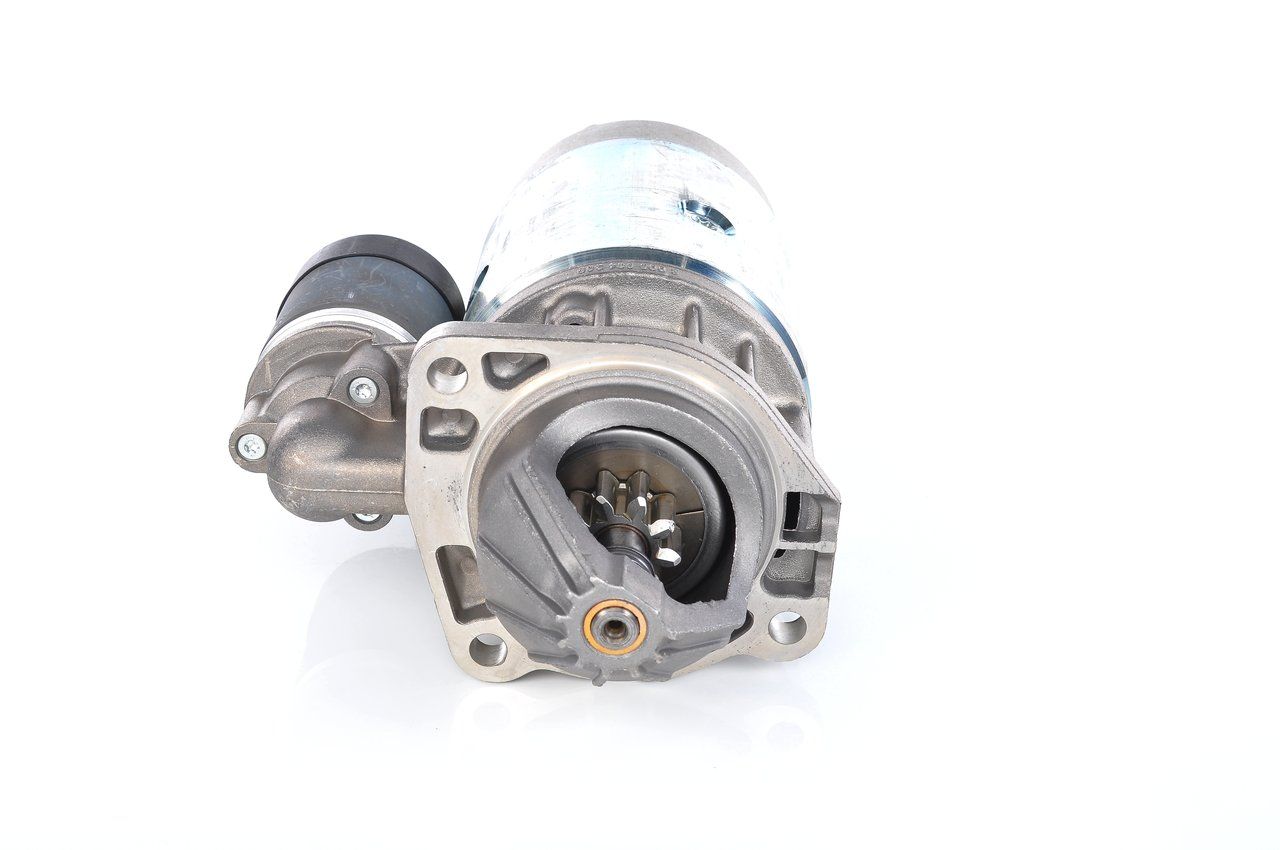 BOSCH 0 001 369 024 - Starter