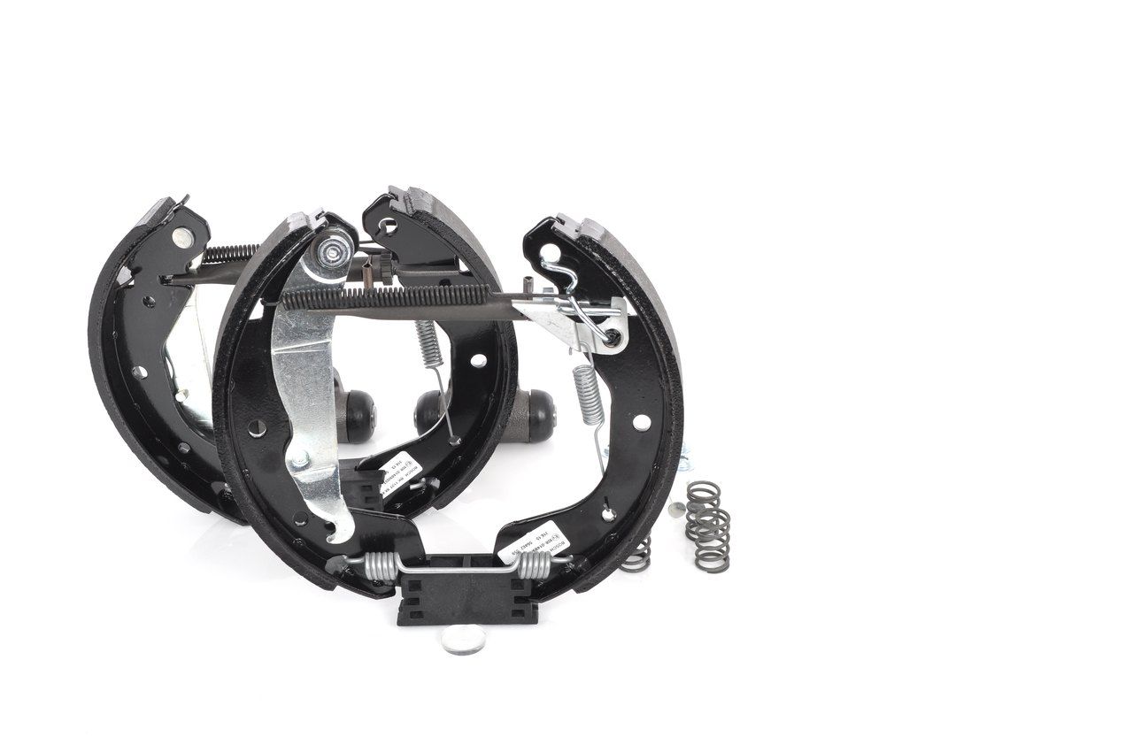 BOSCH 0 204 114 543 - Bremsbackensatz