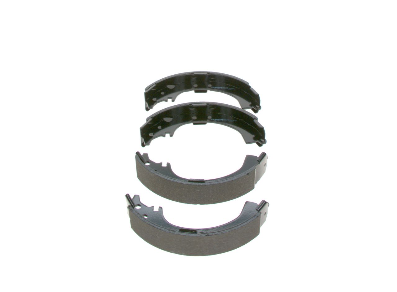 BOSCH 0 986 487 424 - Bremsbackensatz