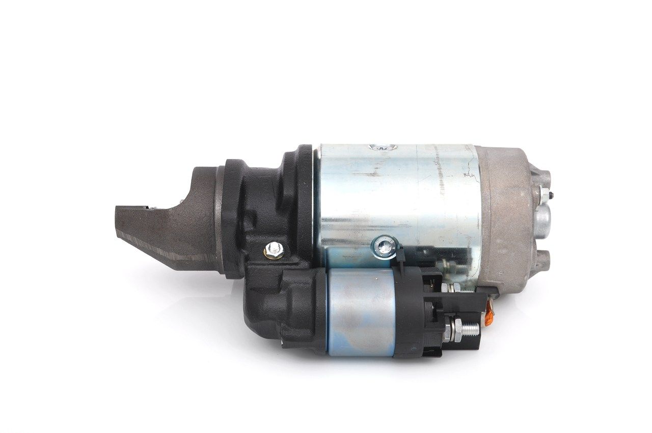 BOSCH 0 001 369 022 - Starter
