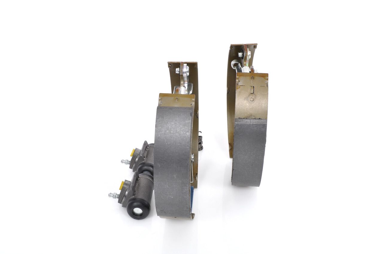 BOSCH 0 204 114 204 - Bremsbackensatz