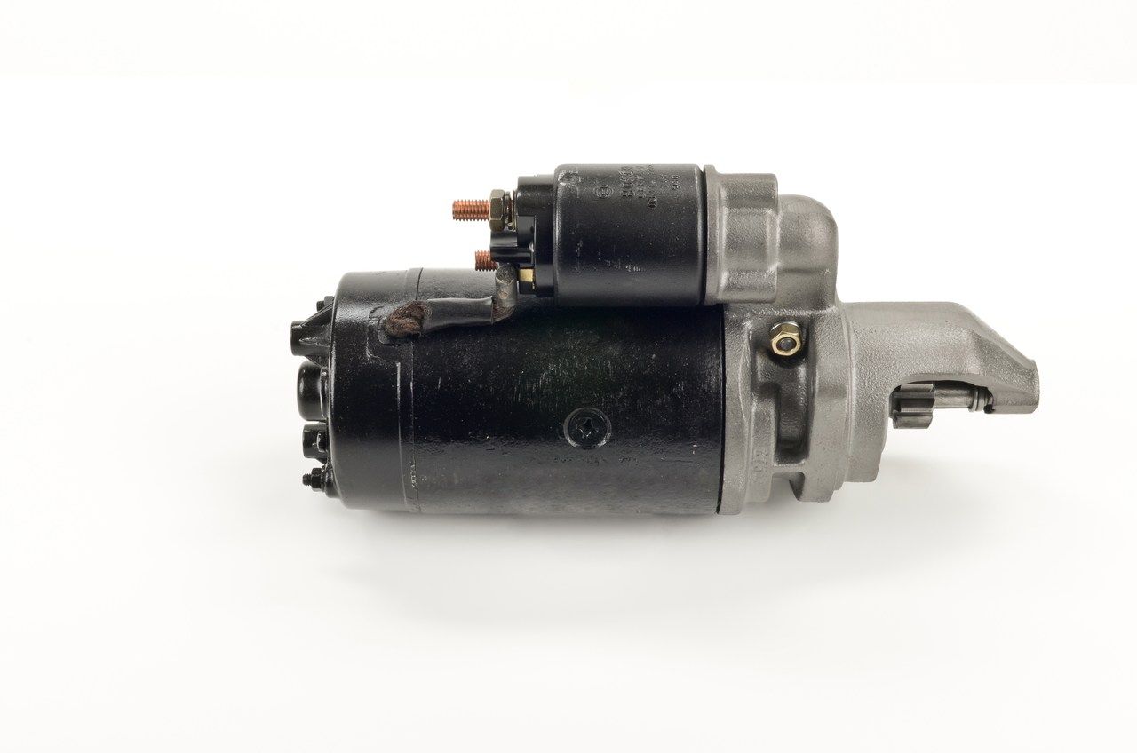 BOSCH 0 001 368 069 - Starter