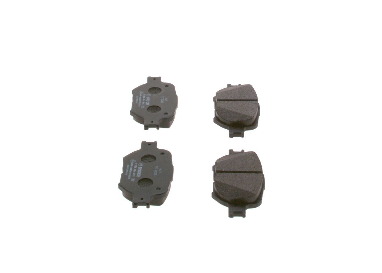 BOSCH 0 986 424 808 - Bremsbelagsatz, Scheibenbremse