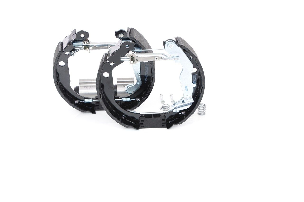BOSCH 0 204 114 684 - Bremsbackensatz