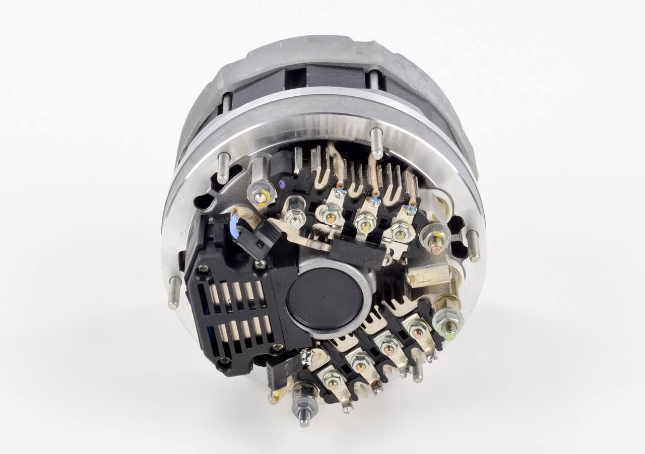 BOSCH 0 124 325 093 - Generator