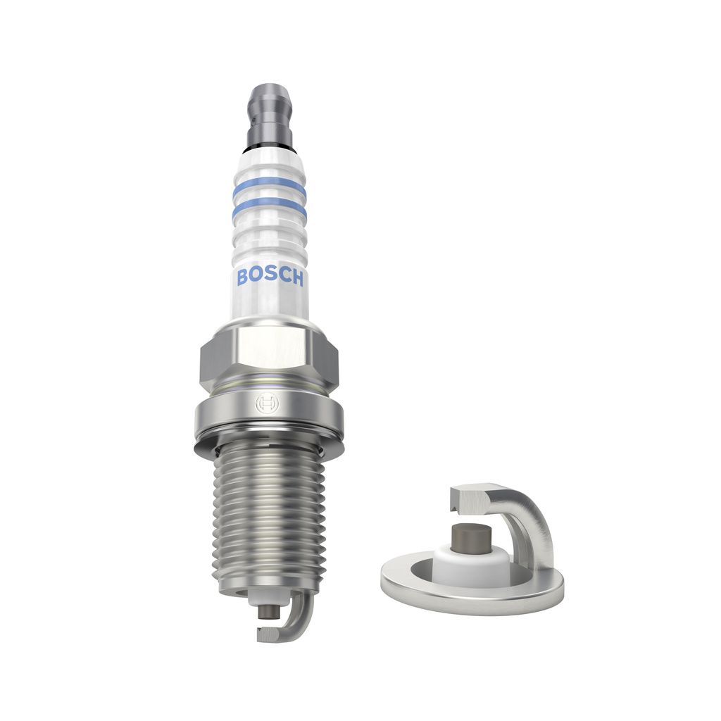 BOSCH 0 242 235 666 - Zündkerze