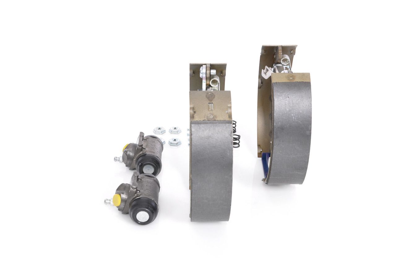 BOSCH 0 204 114 014 - Bremsbackensatz