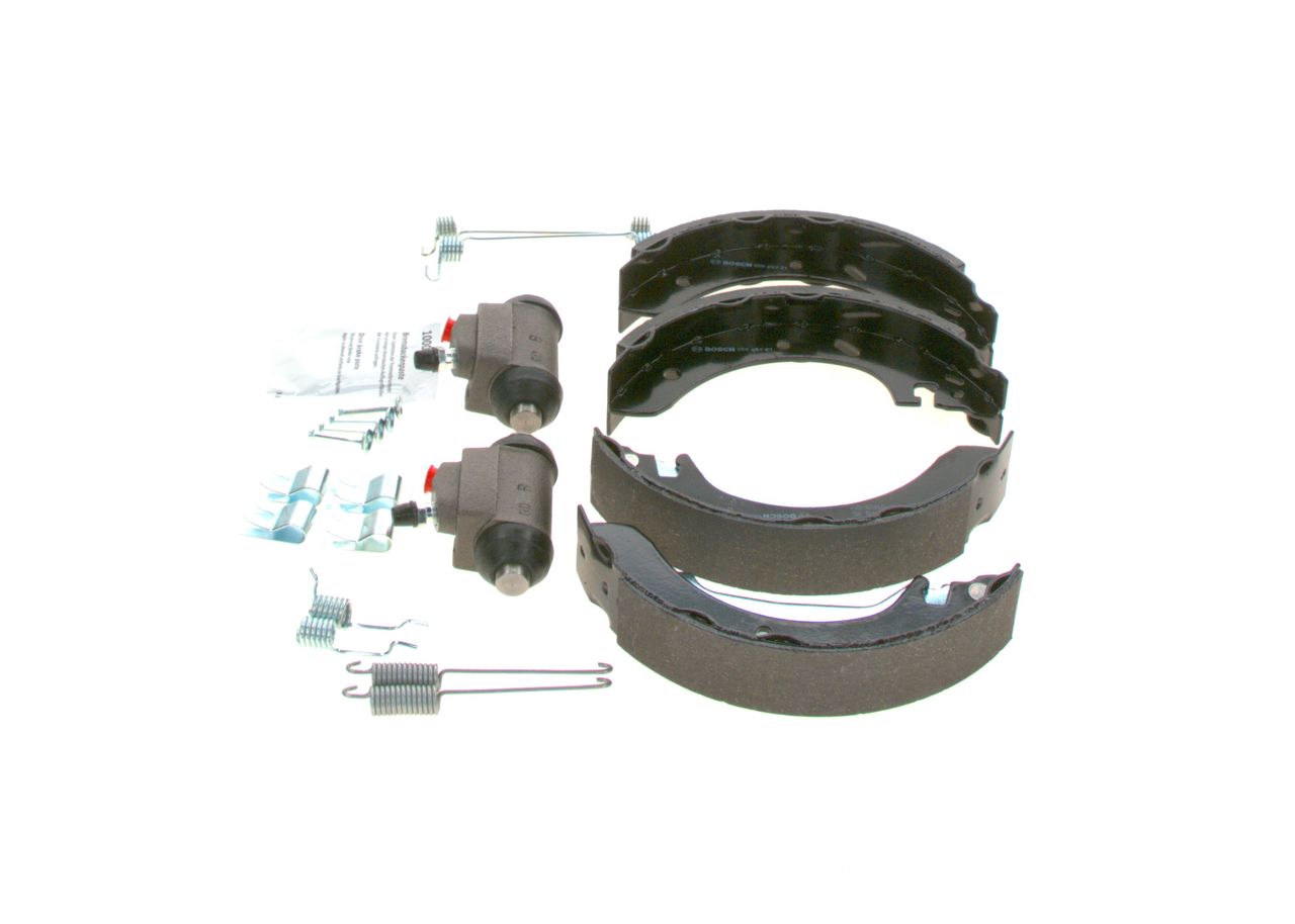 BOSCH 0 204 113 700 - Bremsbackensatz