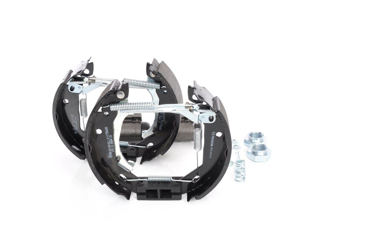 BOSCH 0 204 114 534 - Bremsbackensatz