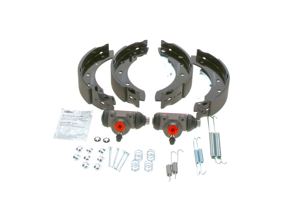 BOSCH 0 204 113 735 - Bremsbackensatz