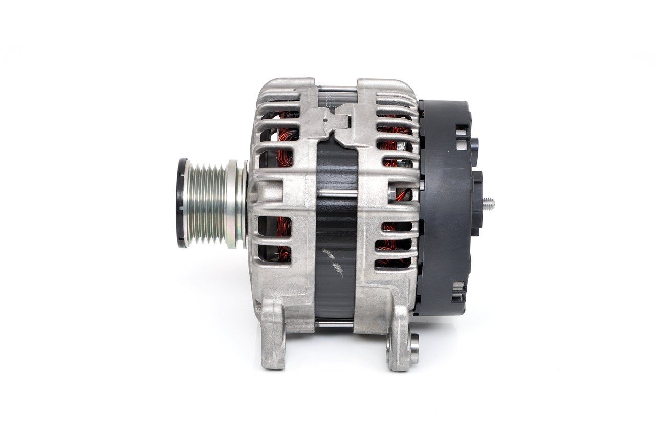 BOSCH 0 125 711 153 - Generator