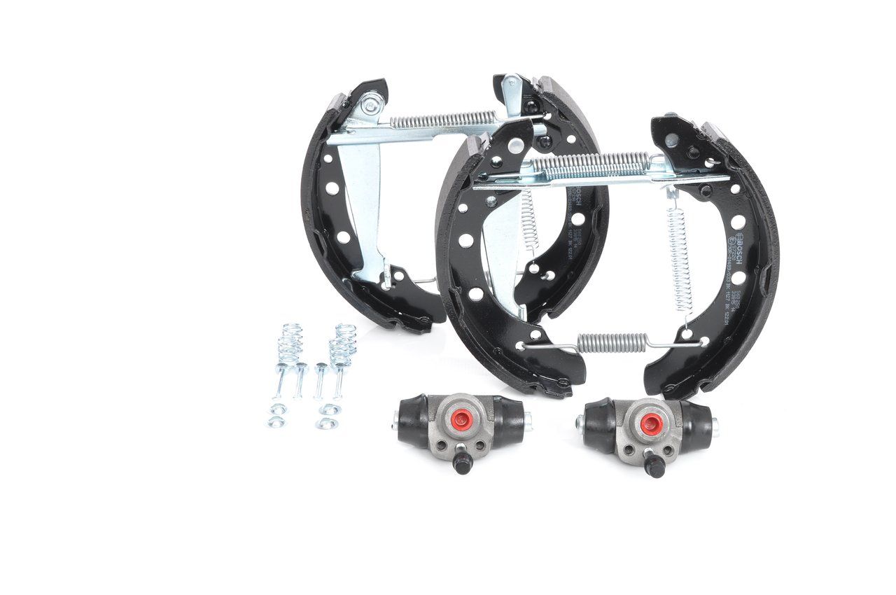 BOSCH 0 204 114 579 - Bremsbackensatz