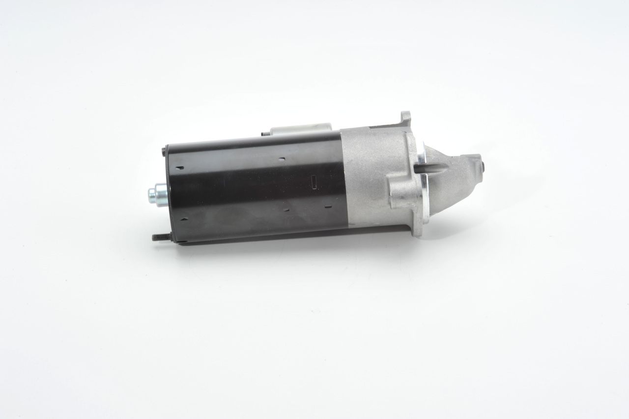 BOSCH 0 001 110 136 - Starter