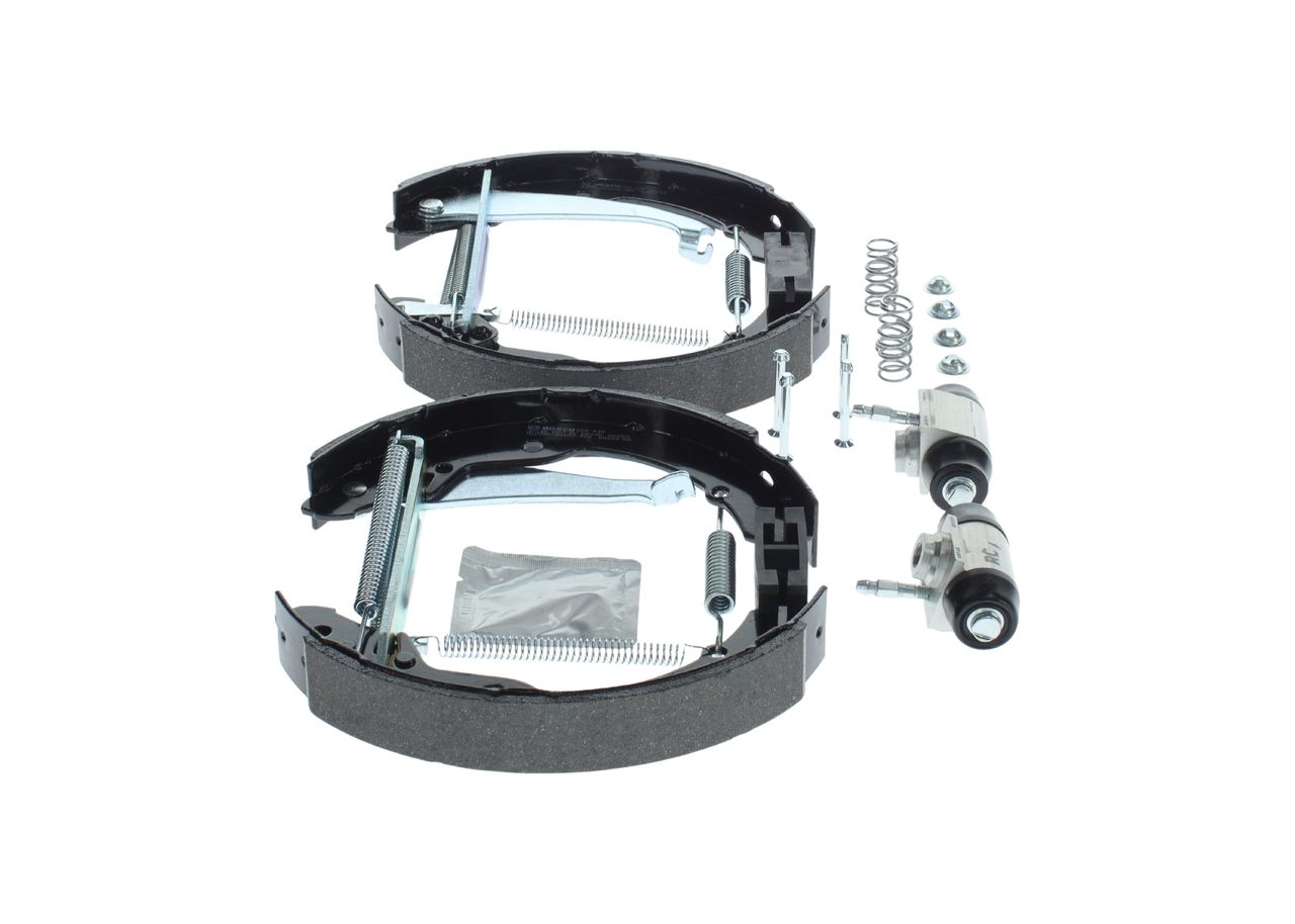 BOSCH 0 204 114 635 - Bremsbackensatz