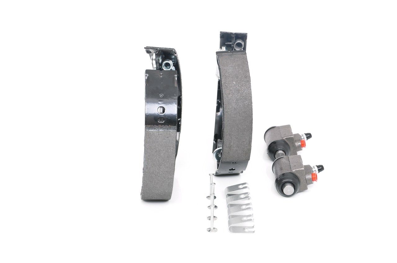 BOSCH 0 204 114 601 - Bremsbackensatz