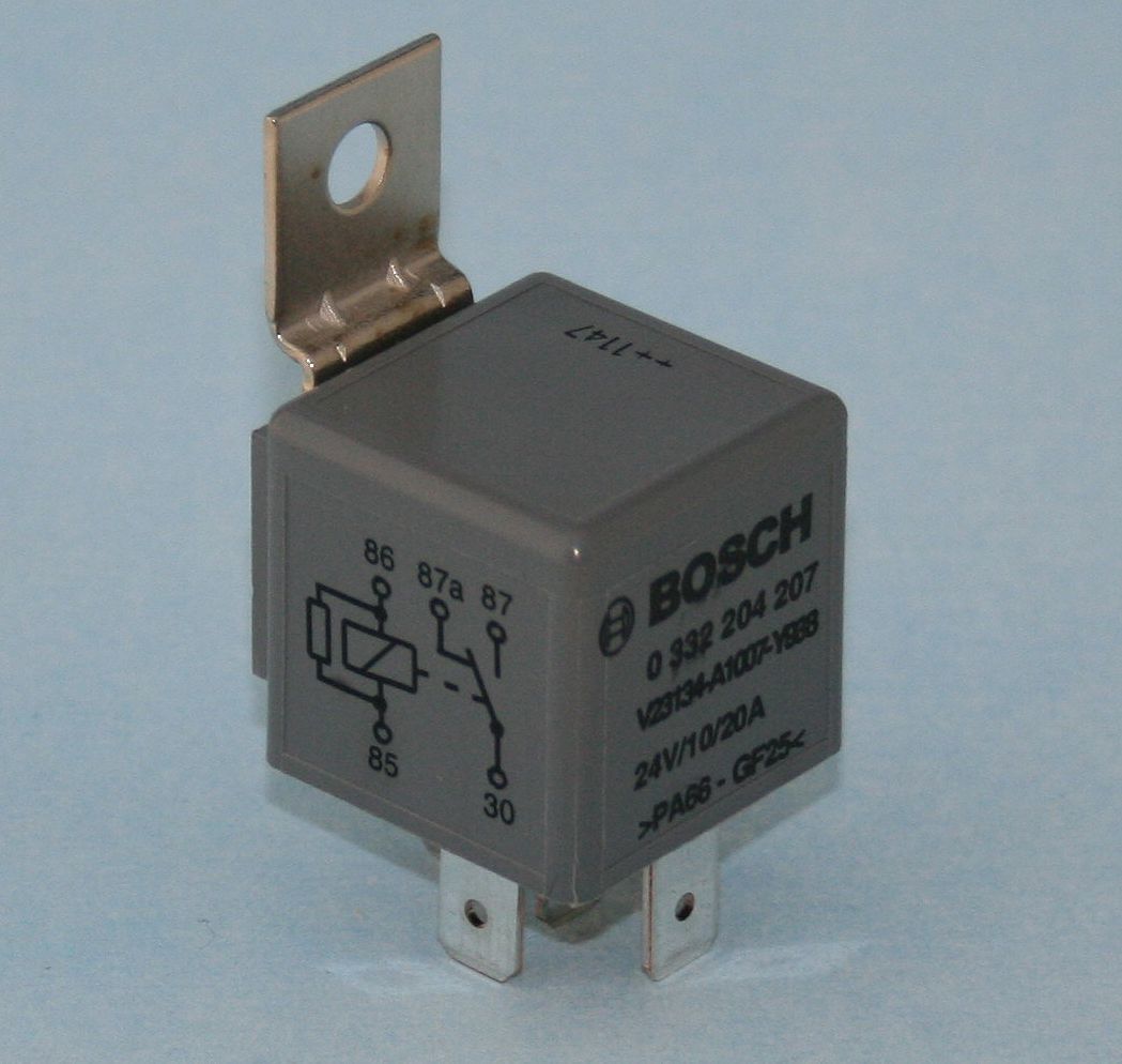 BOSCH 0 332 204 207 - Relais, Arbeitsstrom