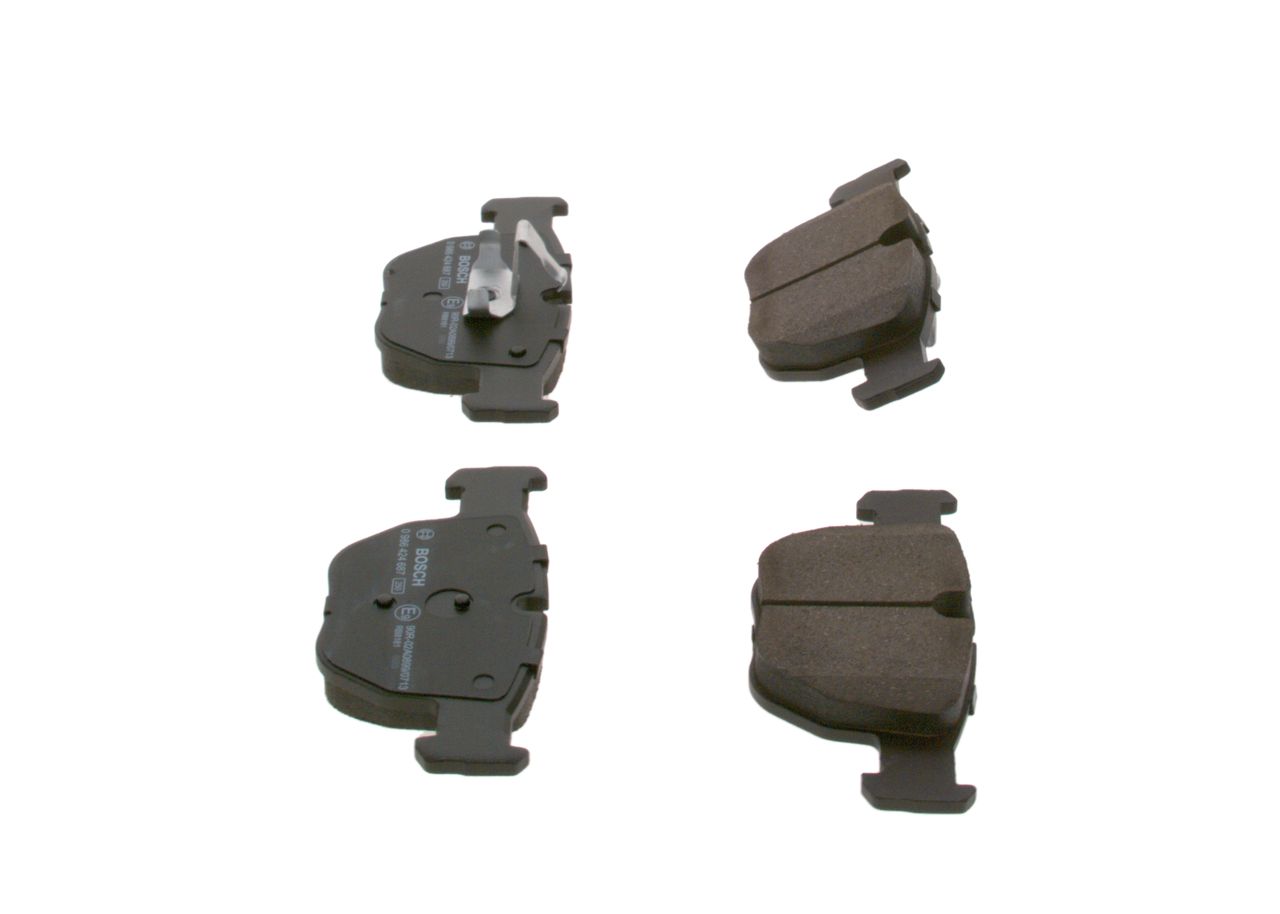 BOSCH 0 986 424 687 - Bremsbelagsatz, Scheibenbremse