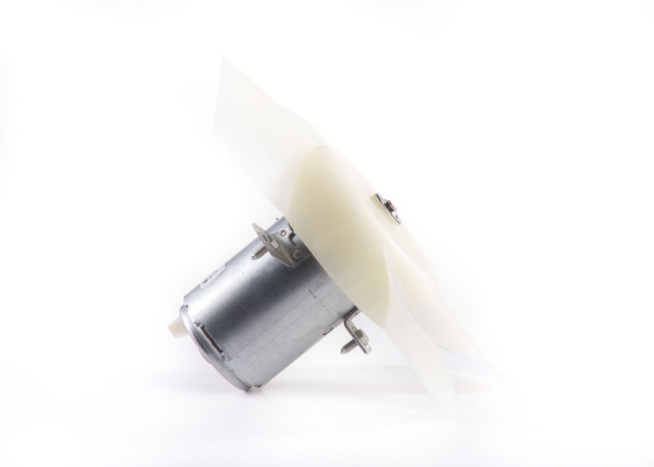 BOSCH 0 130 107 212 - Lüfter, Motorkühlung