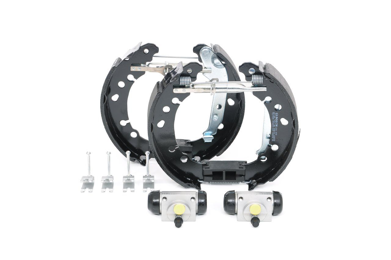 BOSCH 0 204 114 692 - Bremsbackensatz
